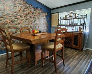 Comedor de 4 sillas con chinera 500 x los 2