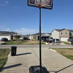 Basketball goal
