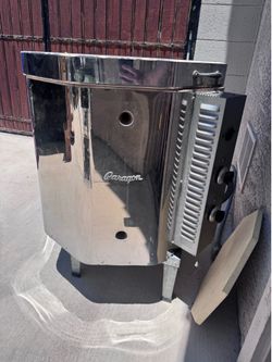 Paragon A33-B top loading kiln (plus rare vintage molds included)