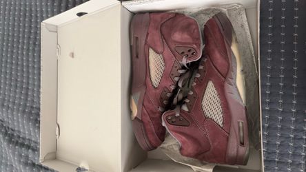 Jordan 5 retro burgundy