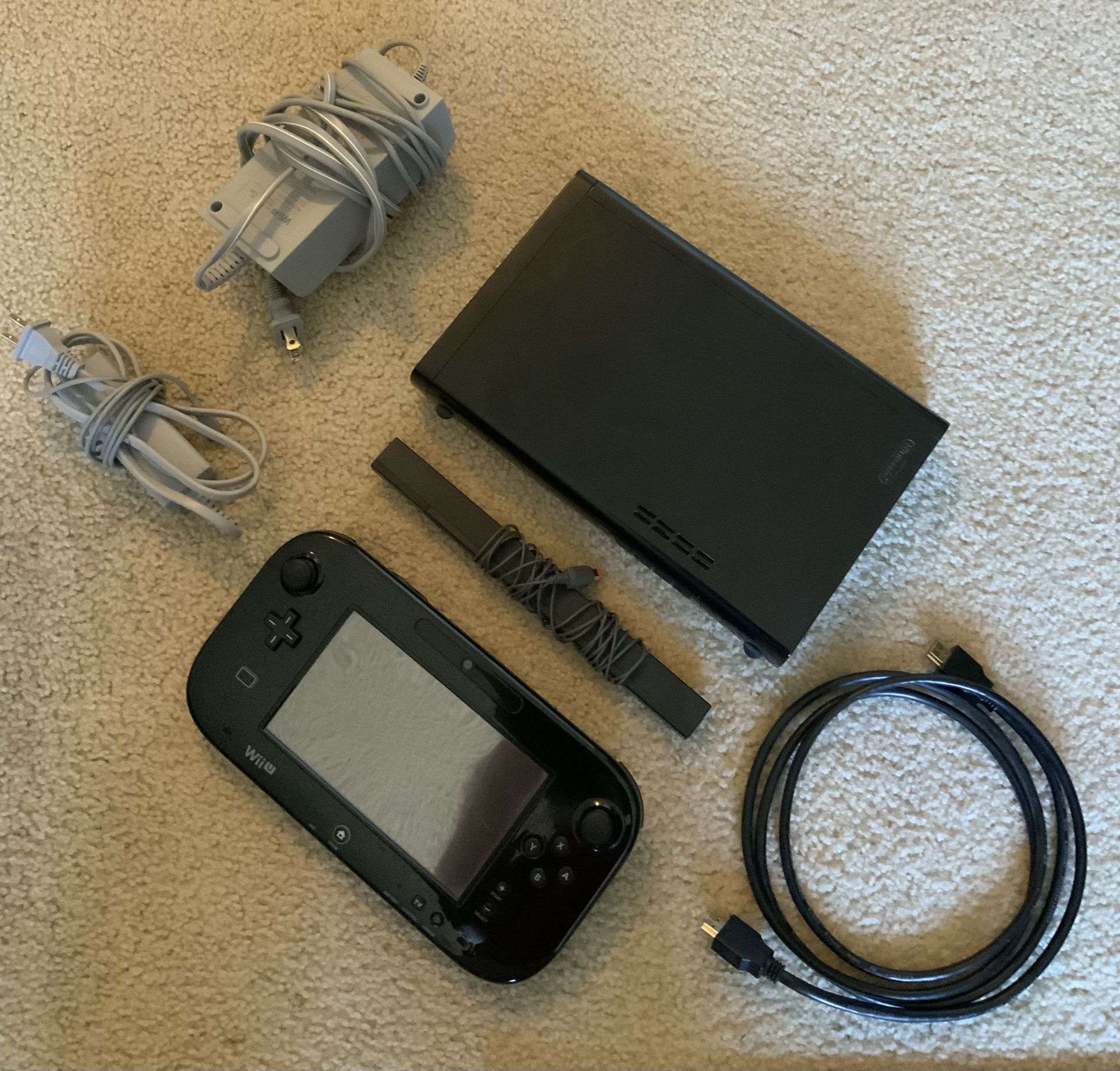 Nintendo Wii U - 32GB w/ all power cords + cables