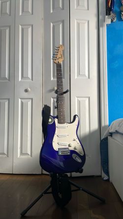 Fender Squier Stratocaster (Midnight Blue)