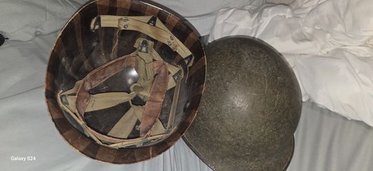 Westinghouse M1 WWII Helmet and liner original.