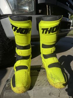 Dirt Bike Boots