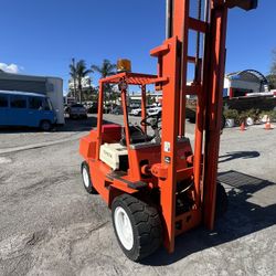 Toyota Forklift F-62 Diesel Power Shift Tilt 8000lbs 5271 hours 