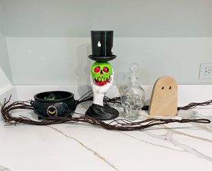 Halloween decor