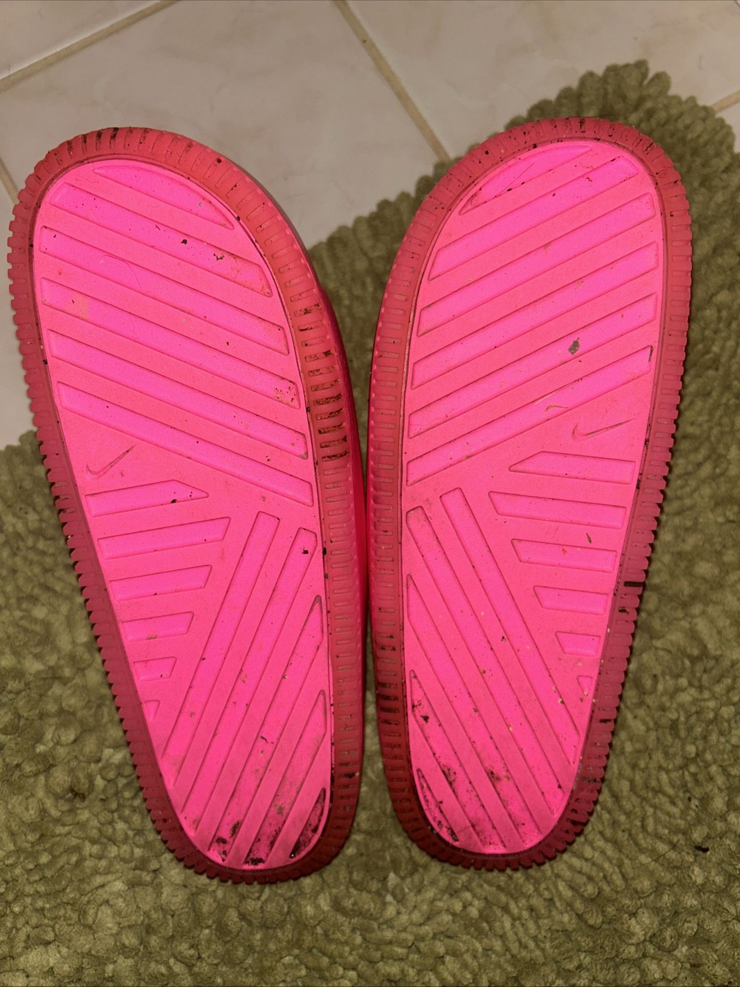 Pink Nike Slides Men’s 8