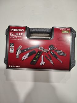 Husky 52-piece Homeowner's Tool-Only Kit