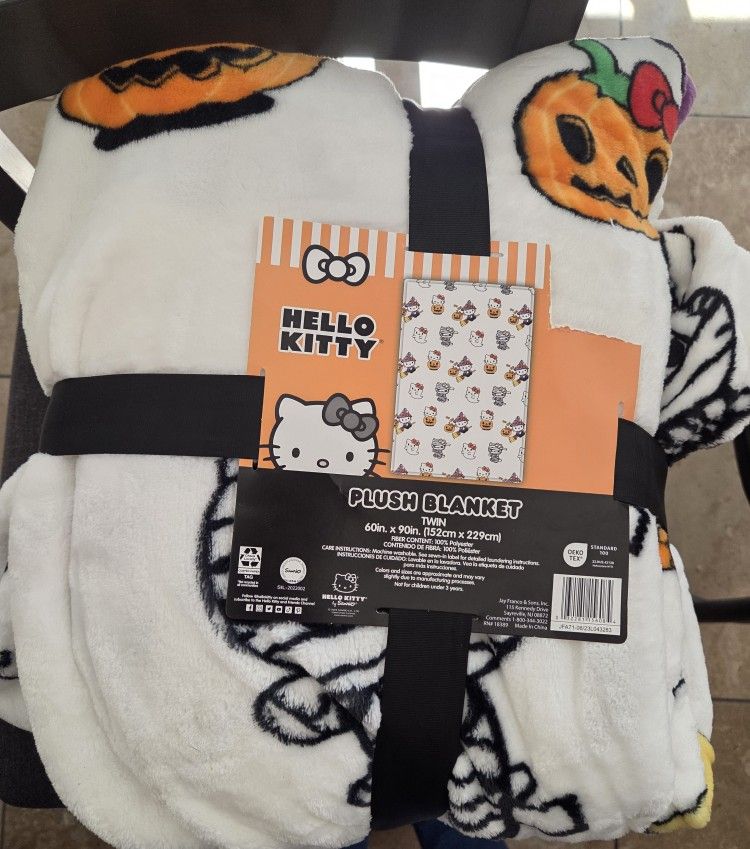 Hello Kitty Blanket 