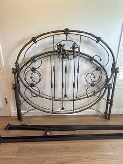 Vintage Elliott’s Design Brown/Copper Enameled Iron Queen Size Bed Frame