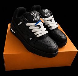 New Louis Vuitton Black & White Shoe 8,8.5,10 Men