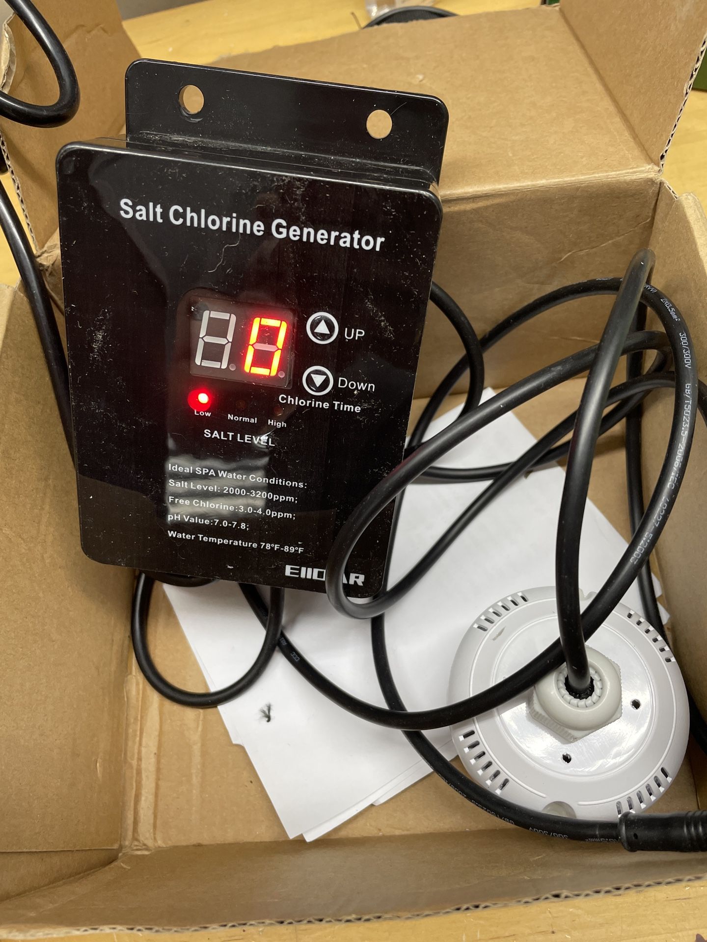 Salt Chlorine Generator Salt Water Pool Chlorinator System with USA Titanium Salt Cell, Designed for Hot Tubs & Swim Spas, Chemical-Free