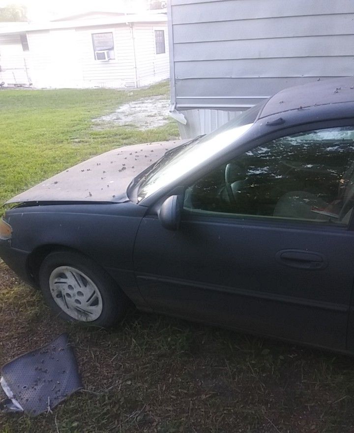 2000 ford escort 88000 miles runs great alot of new parts