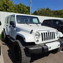 2016 Jeep Wrangler Unlimited Sahara