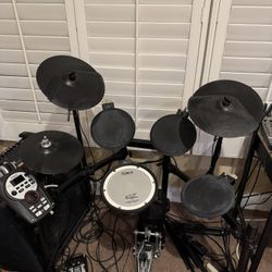 Roland V Drum -TD11 Electronic Drum Set