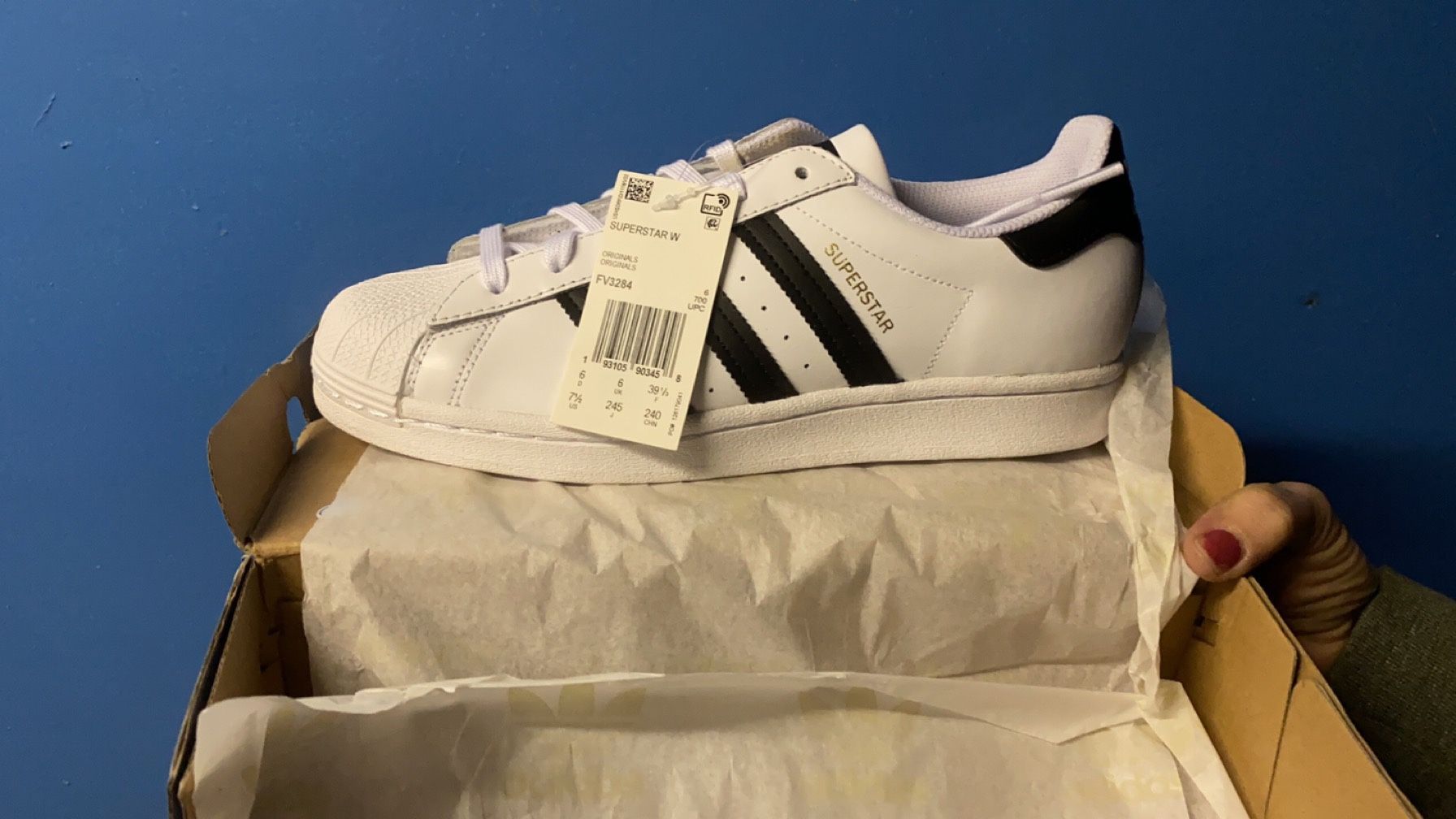 Women’s Adidas Sz 6