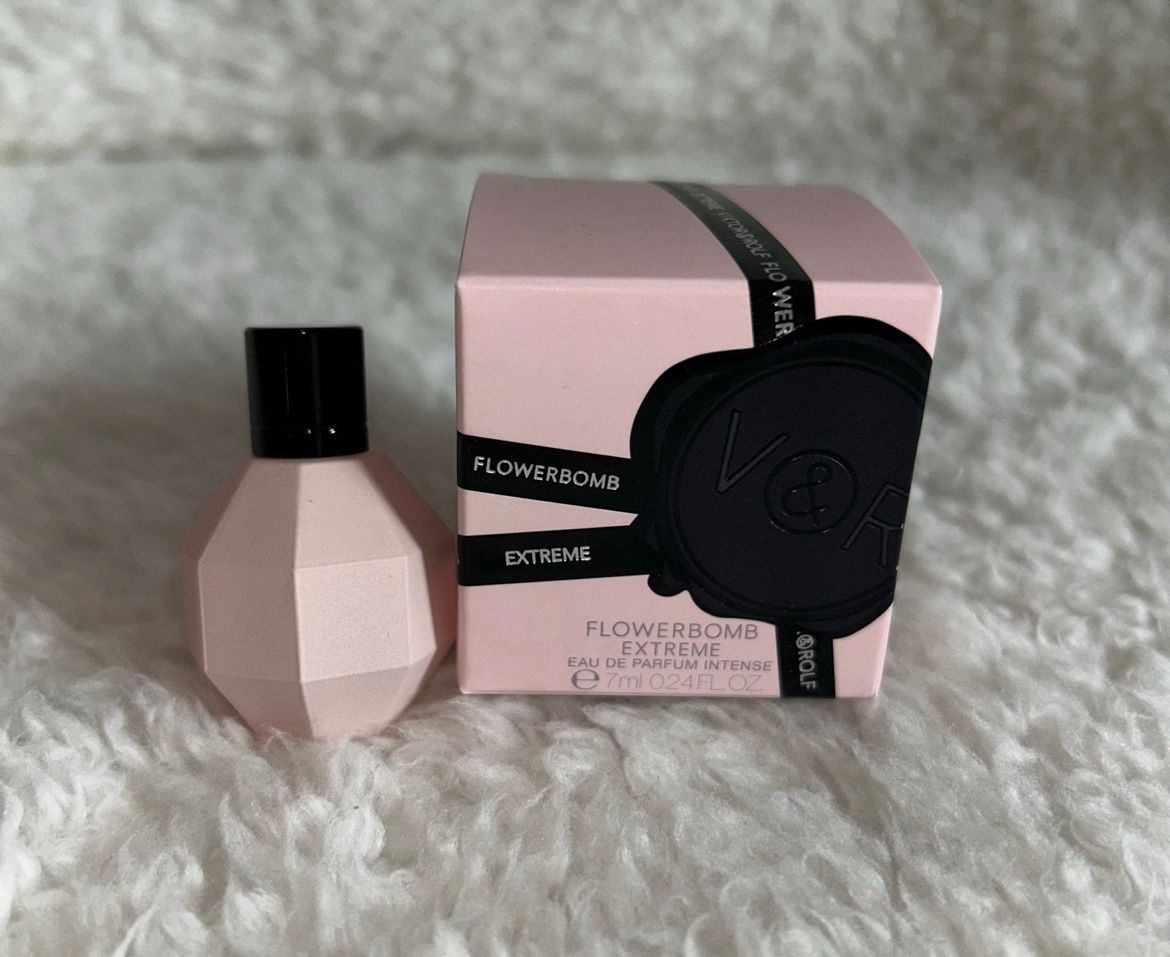 VIKTOR & ROLF FLOWER BOMB EXTREME MINI PERFUME
