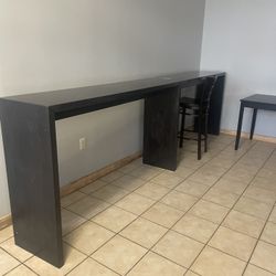 Tall Bar / Counter Table,
