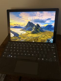 Microsoft Surface Pro 7 12.3” i5-1035G4 8GB RAM 256GB SSD Touchscreen + FREE 8GB DDR4 RAM