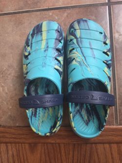Rugged Shark Clogs Slip-On Shoes