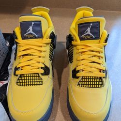 Limited Edition Air Jordan 4 Retro Size 11 for Sale in Portland, OR -  OfferUp