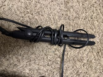 Hair straightener