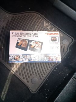 7" dual screen dvd player