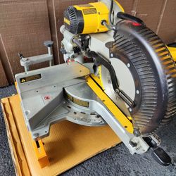Dewalt 718 Dual Bevel 12inch