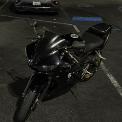 2009 Yamaha R6s