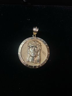 10k gold pendant #111329-1 MJ