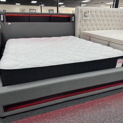 California King Bedframe. 🚚WE DELIVER🚚