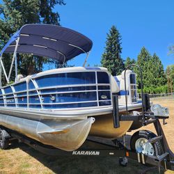 Pontoon boat for Sale in Tacoma, WA - OfferUp