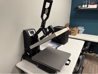 HPN  15" x 15" clamshell Heat Press