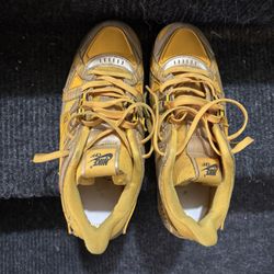 nike air rubber dunk off white university gold