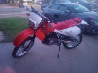 2017 HONDA XR650L 900 MILES STILL NEW 2026 TAGS AND INSURED 5800 FIRM NO LOW OFFERS CONSIDERED 