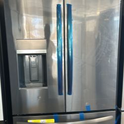Black stylist French door Frigidaire refrigerator $1099 with warranty