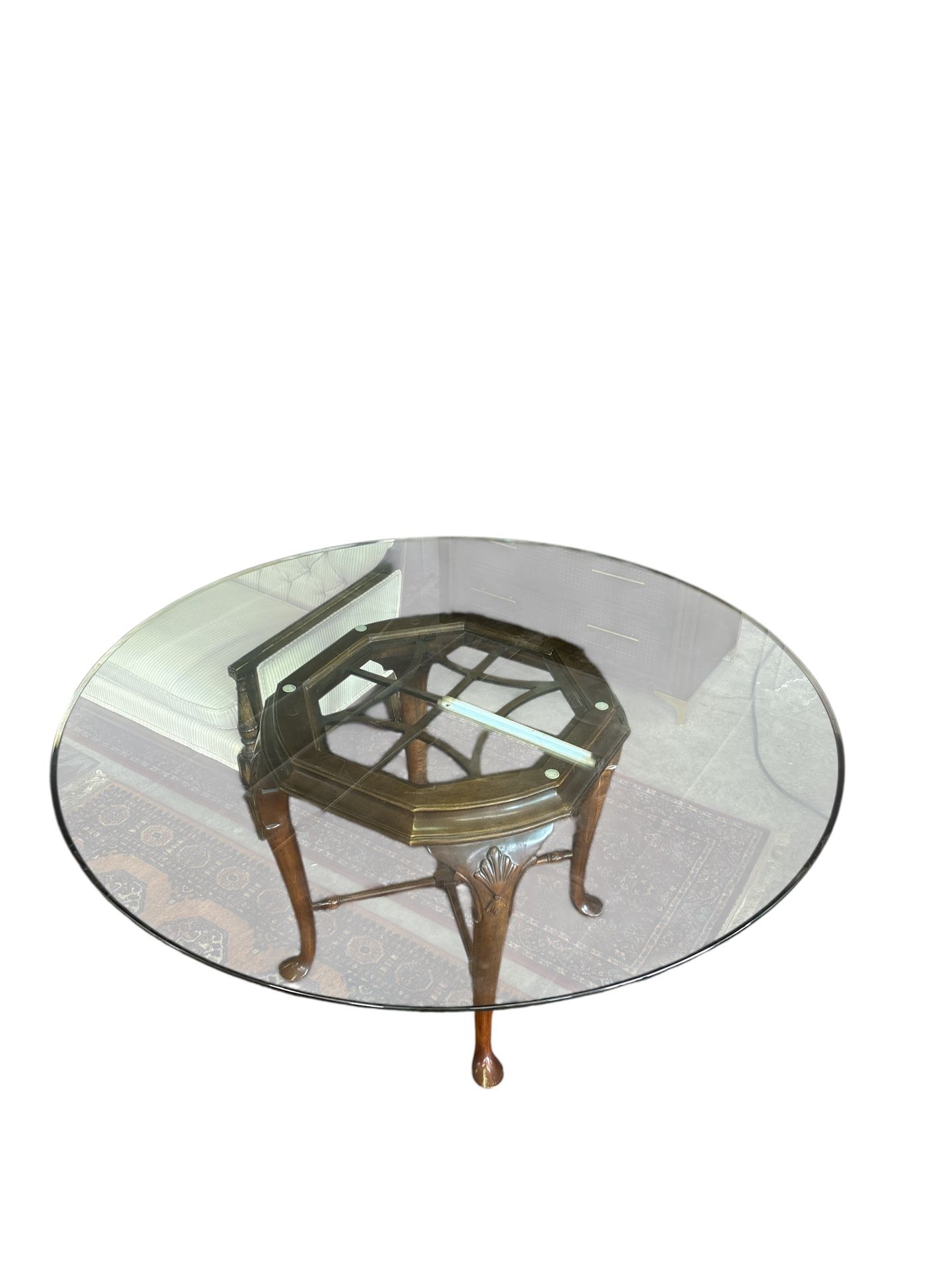 Glass round dining table