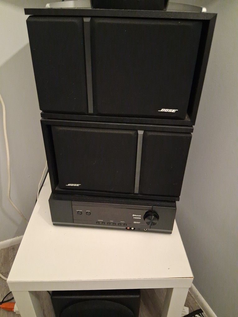 Bose Entertainment stereo system
