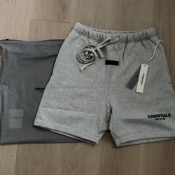 Fear of God Essential shorts