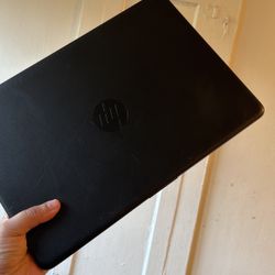 HP LAPTOP