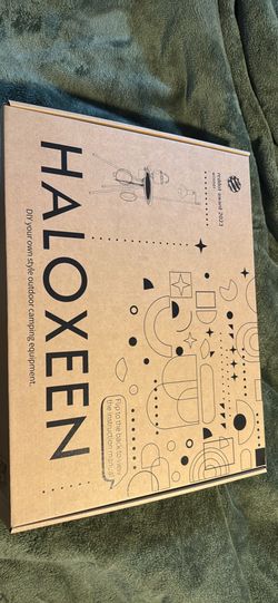 Haloxen camping table