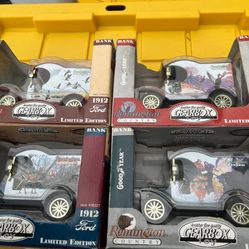 Set of 4 Gearbox Vintage Car Bank NIB 1912 Ford Model T Remington Country Die Cast . New in Box 