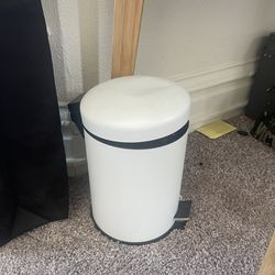 TRASHCAN FOR $10!! WAS $35!!