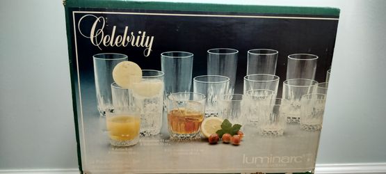 Celebrity Luminarc 24 pieces Tumbler Set (New, other)