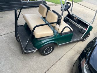 Golf cart.