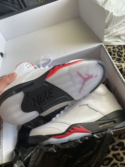 Jordan 5s Dead Stock 