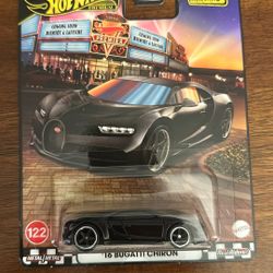 Hot Wheels Premium Boulevard Bugatti Chiron (Real Riders) – New in Package