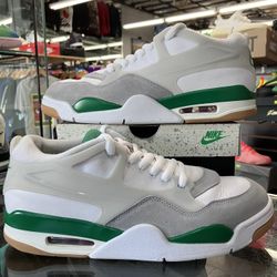 Air Jordan 4 RM Pine Green
