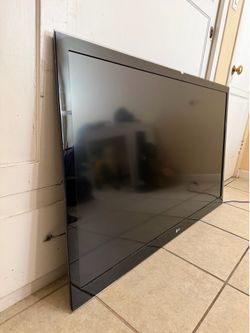 LG 55 Inch TV for Repair or Parts – Great Project TV