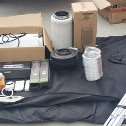 MOVING SALE - MUST GO - Complete 6ft Grow Tent Kit - $150 FIRM